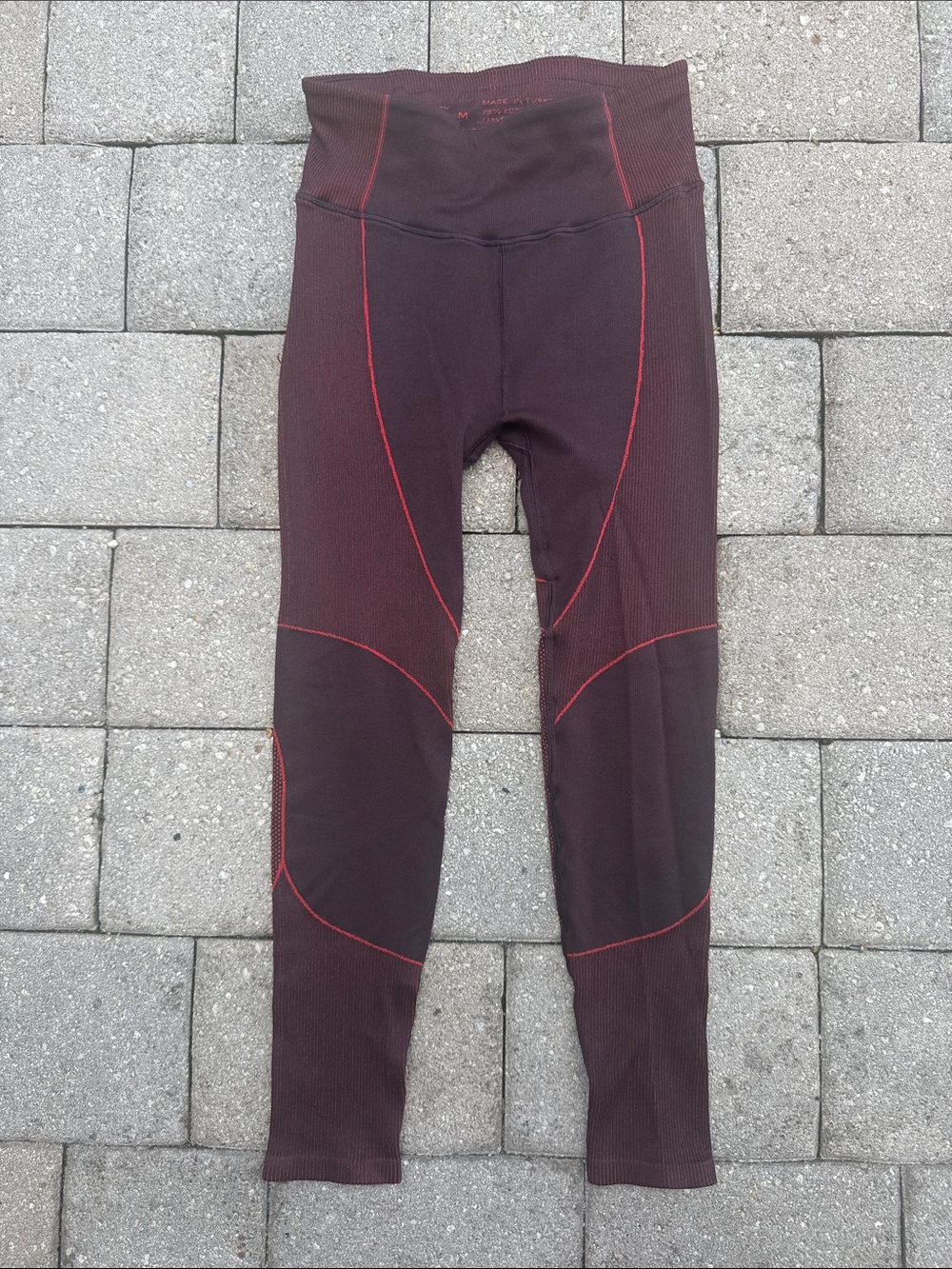 Sweaty Betty Technical Run Seamless 7/8 Leggings in Cherry Red / Burgundy